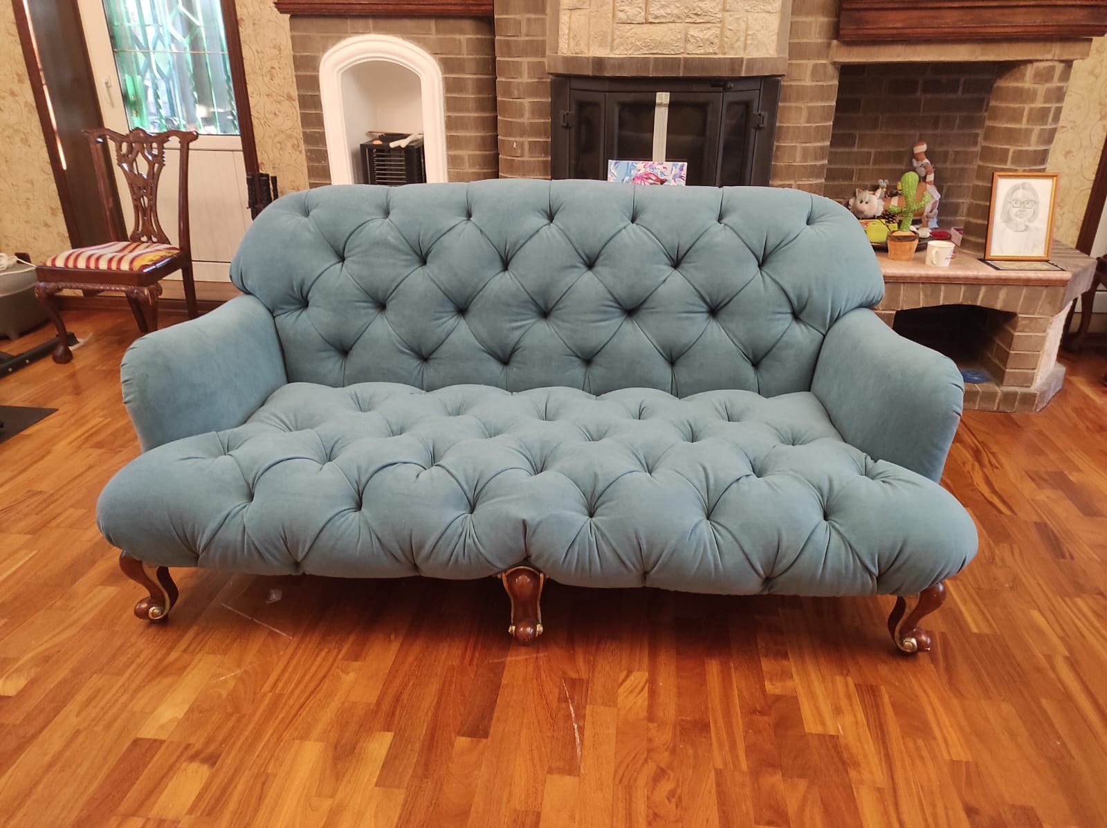 Перетяжка дивана. Ивангород